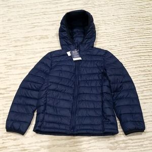 High quality comfort navy blue bubble jacket. Size: L        NWT